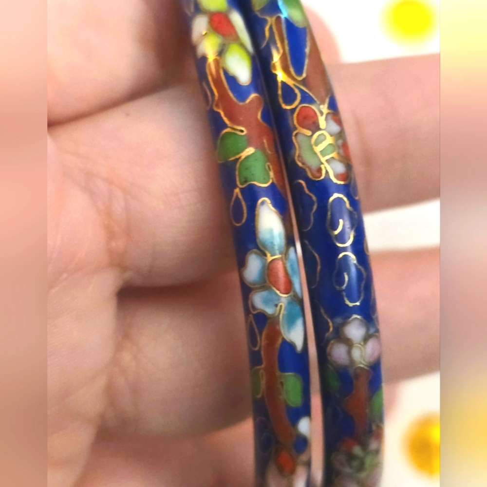 Vintage Floral Cloisonne Enamel Bangle Bracelet - Listing For 1 Bracelet
